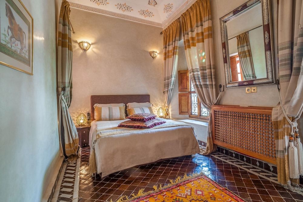 undefined Riad Laurence Olivier 8