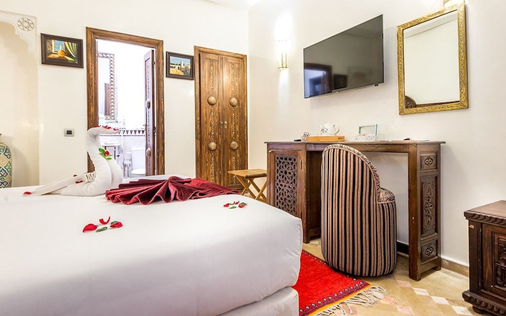 Hotel & Ryad Art Place Marrakech Deluxe Double Room 6