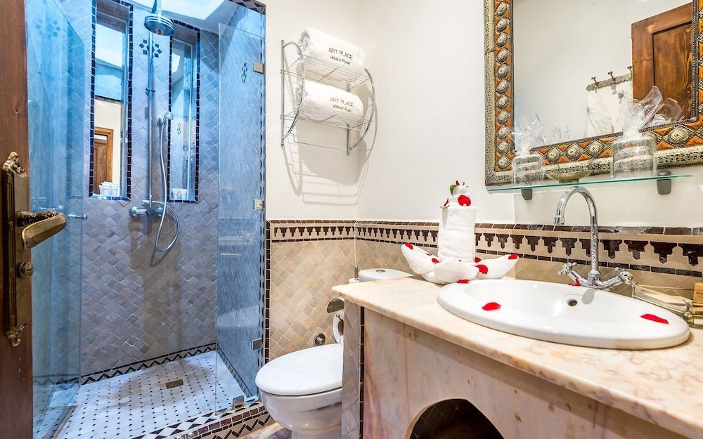 Hotel & Ryad Art Place Marrakech Deluxe Double Room 9