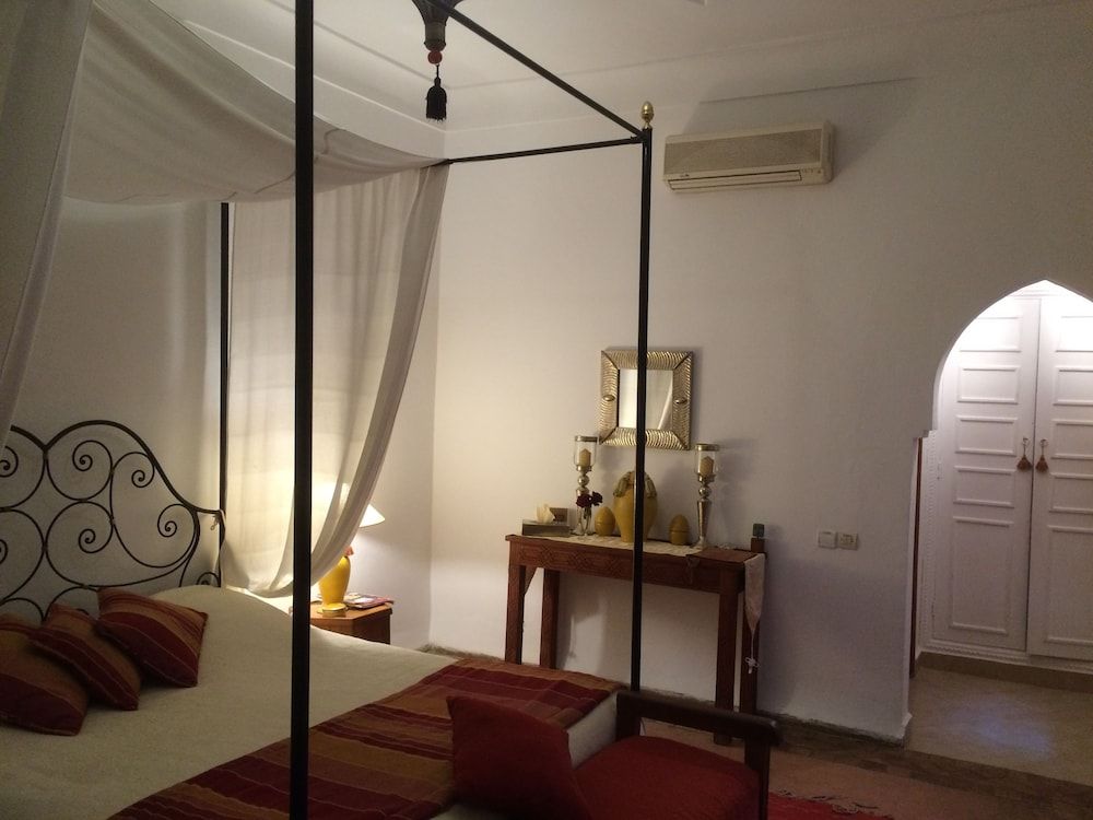 Riad Irene Romantic Triple Room (Ouarzazate) 6