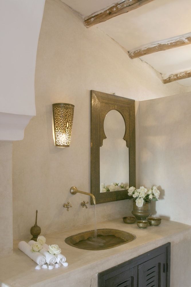 undefined Riad Mamass 2