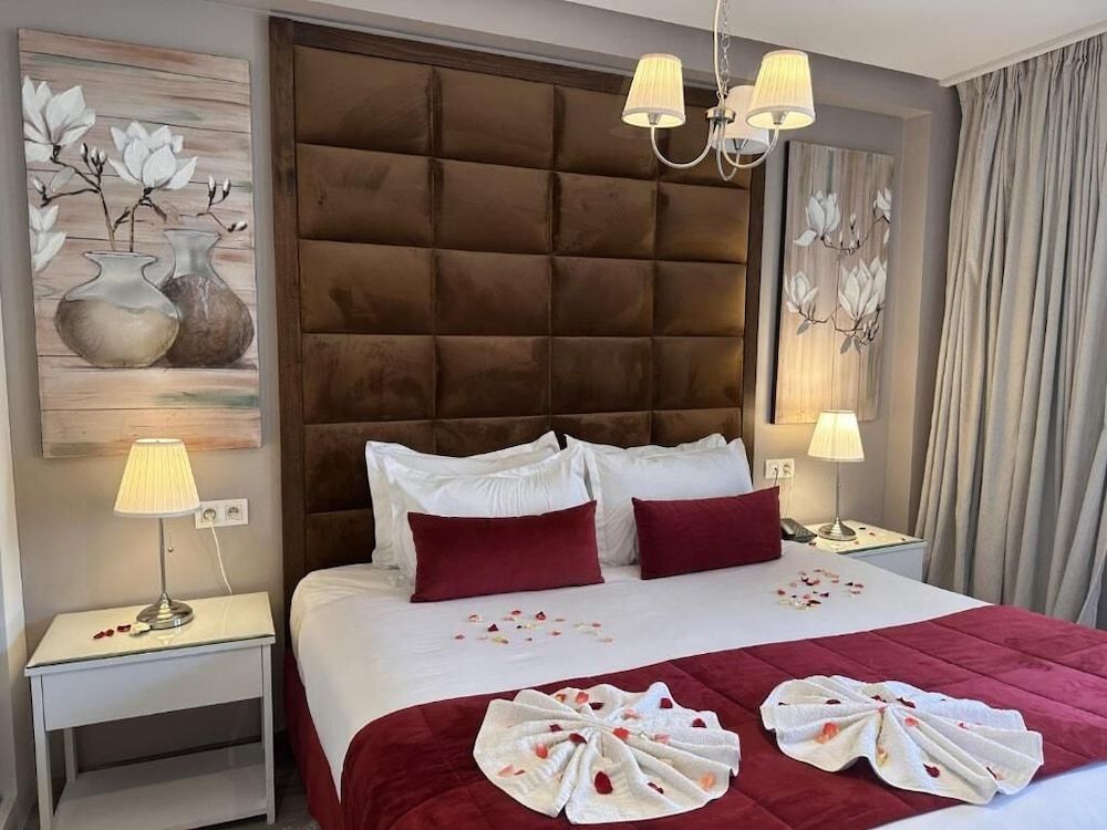 Rent Inn Suites Suite (De Luxe) 4