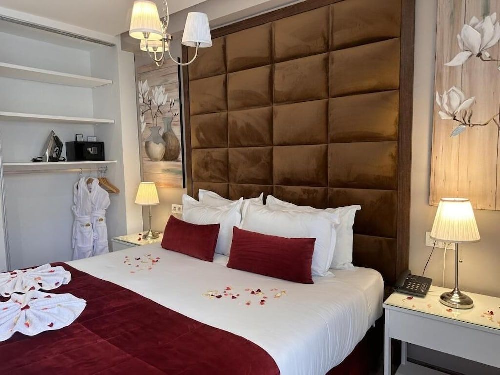 Rent Inn Suites Suite (De Luxe) 5