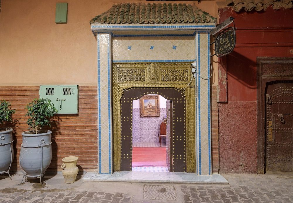 undefined Riad Azalia 4