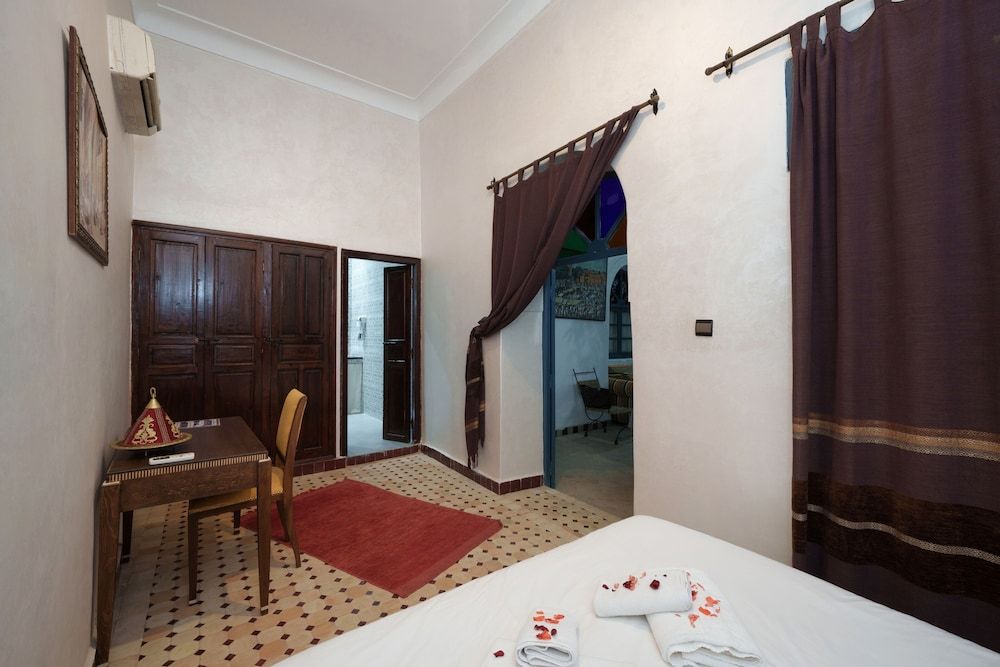 Riad Azalia Superior Double Room 10