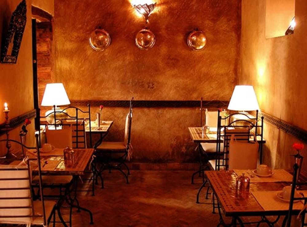 undefined Riad Aladdin 7