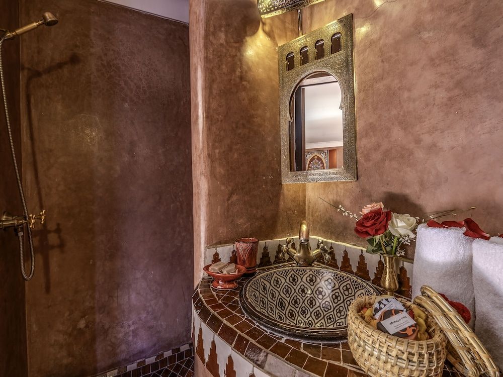 Riad Irhalne Standard Double Room, 1 Bedroom, Non Smoking, Terrace / Noir Poudre 6