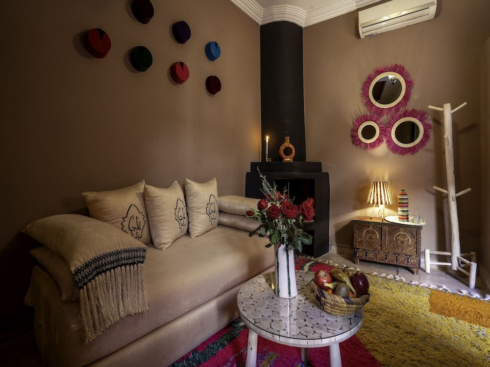 Riad Irhalne Standard Suite, Non Smoking, Bathtub / Santal Blanc 8