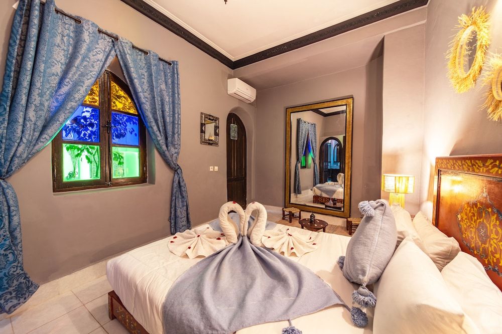 Riad Balkisse Deluxe Double Room, Ensuite 8