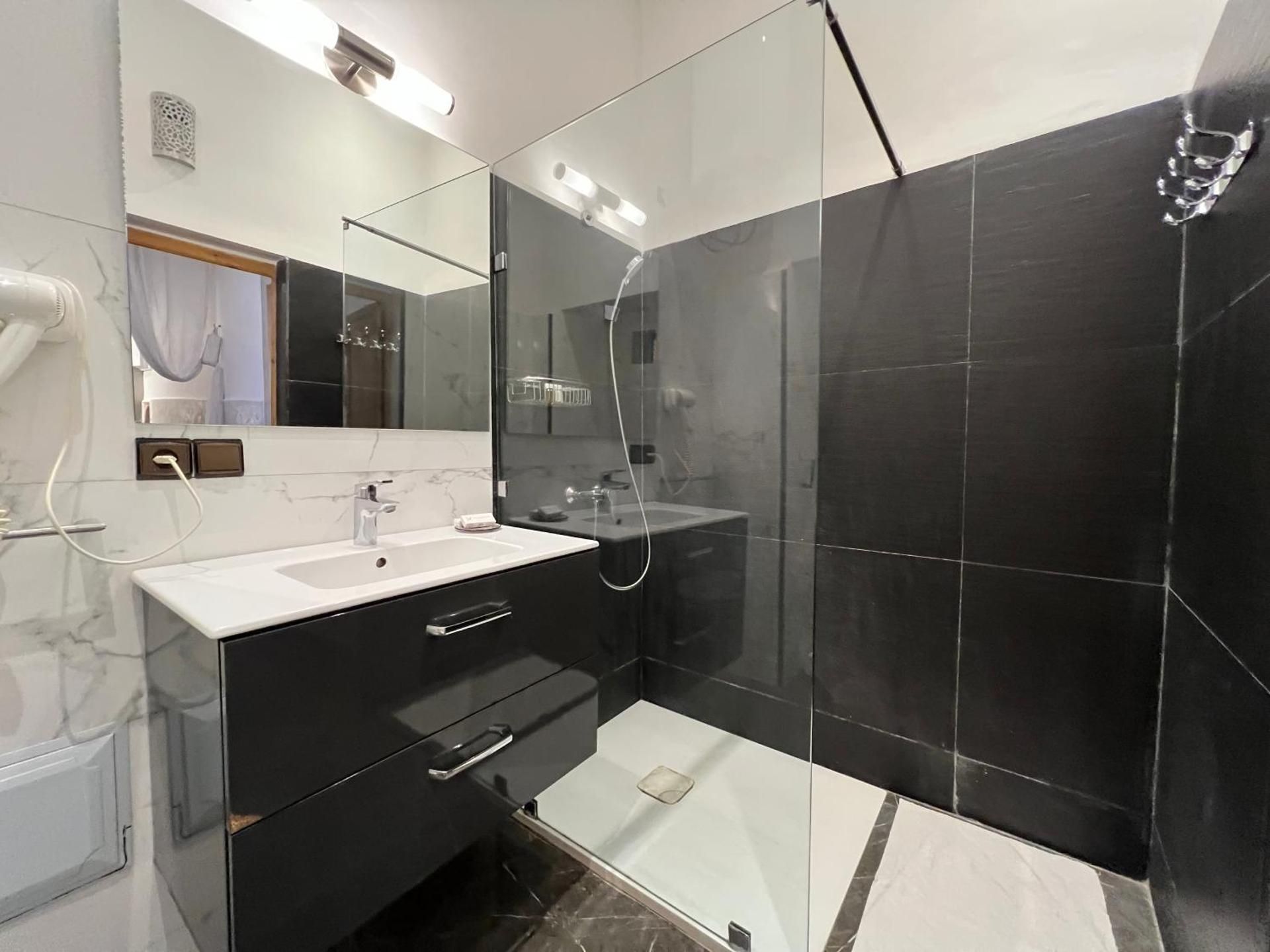 Luxury Double Room Patio View