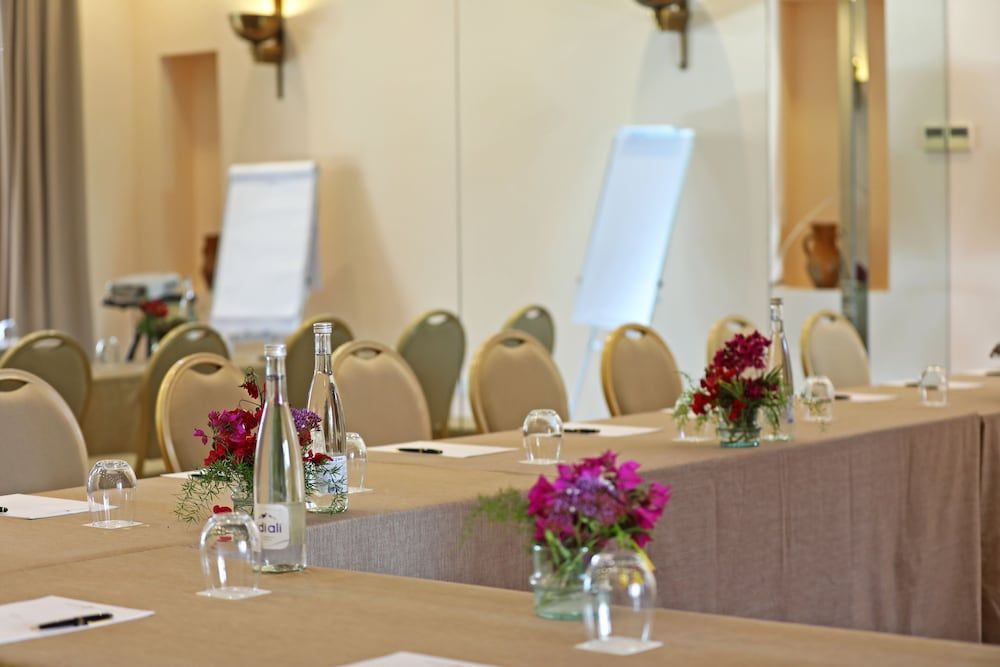 undefined Domaine des Remparts Hotel & Spa 9