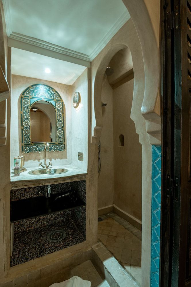 Riad Christina Double Room, Private Bathroom (Chambre Gingembre) 2