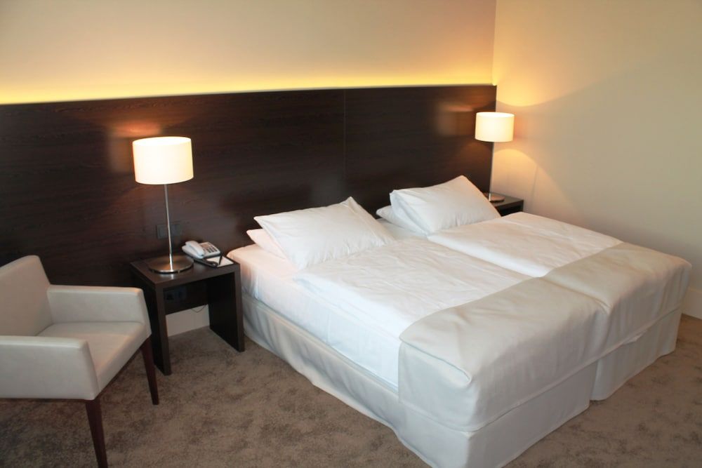 relexa Hotel Airport Düsseldorf - Ratingen Superior Twin Room, 2 Twin Beds 3