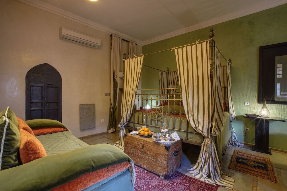 Riad Kheirredine Classic Suite 5