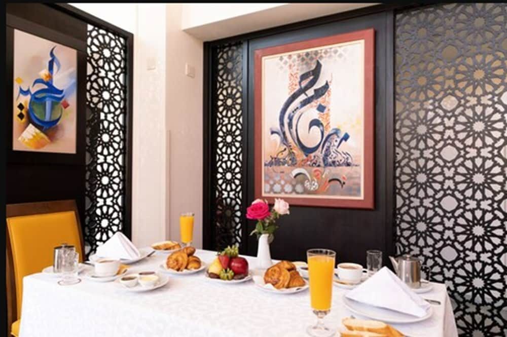 undefined Palm Menara Hotel 4