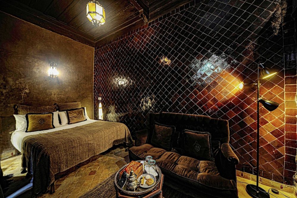 Riad Khol Basic Double Room (Shower - Terre d'ombre) 7