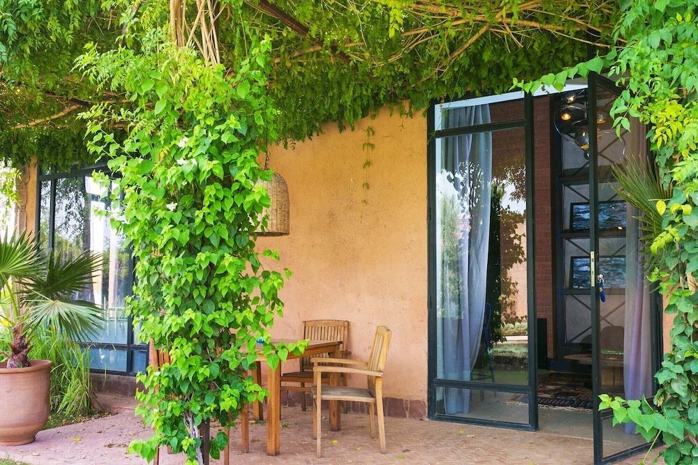 undefined The Source 7