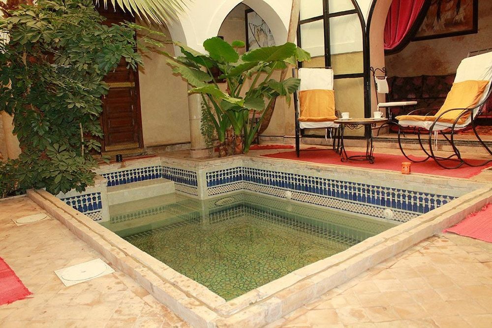 undefined Dar Narjis 10