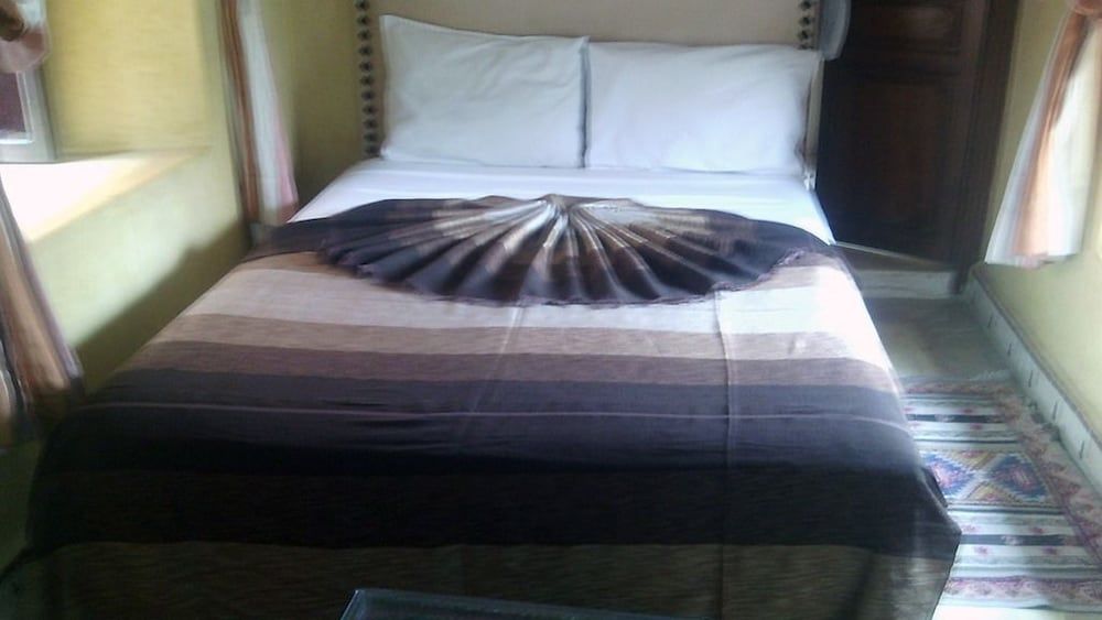 undefined Dar Narjis