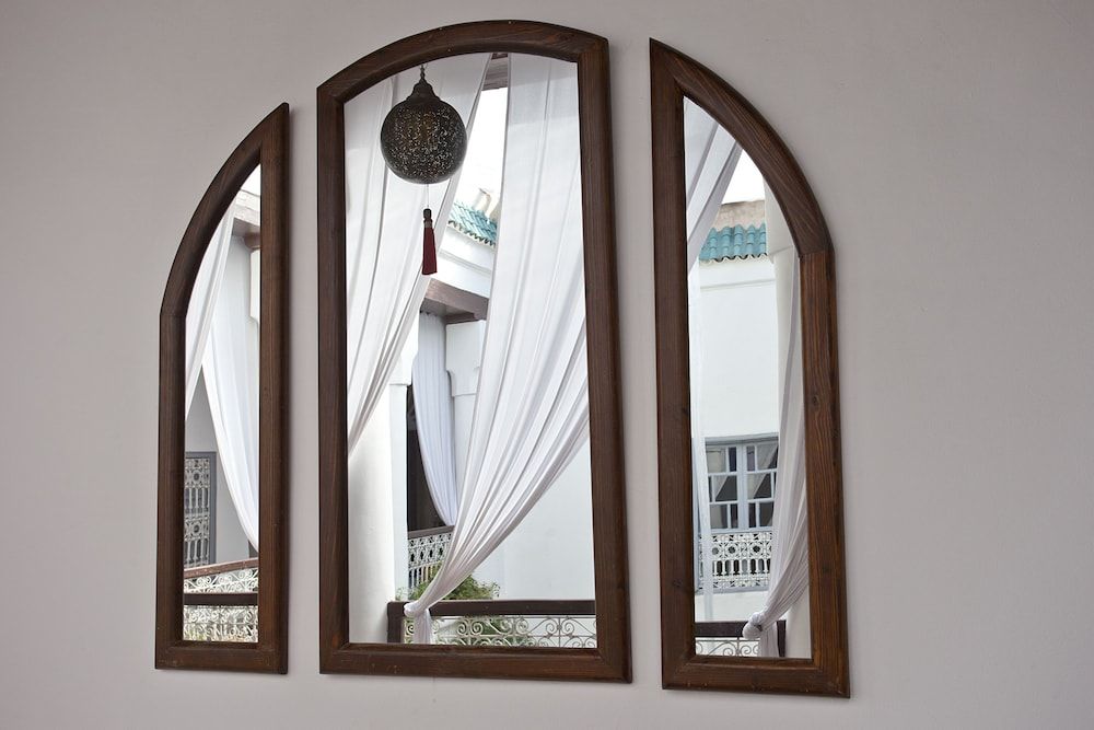 Riad Tizwa Superior Room 12
