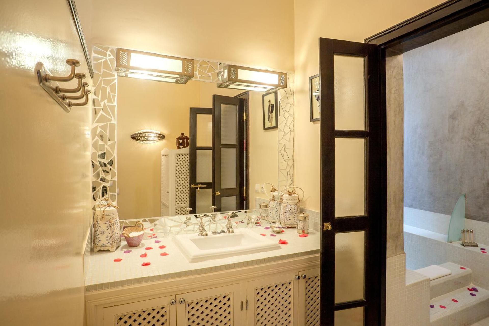 undefined Dar Charkia 7