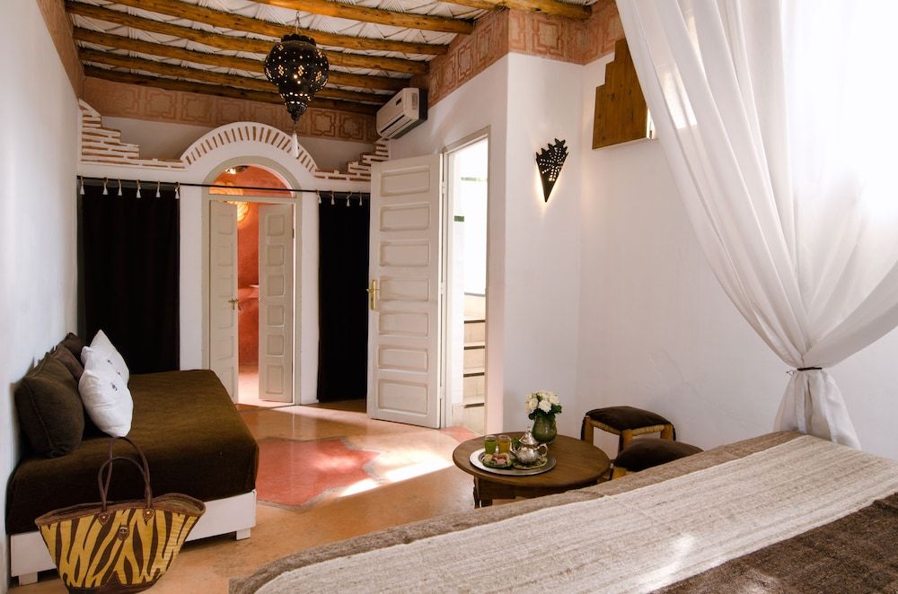 Riad Vert Marrakech Canopy Bed Suite 5