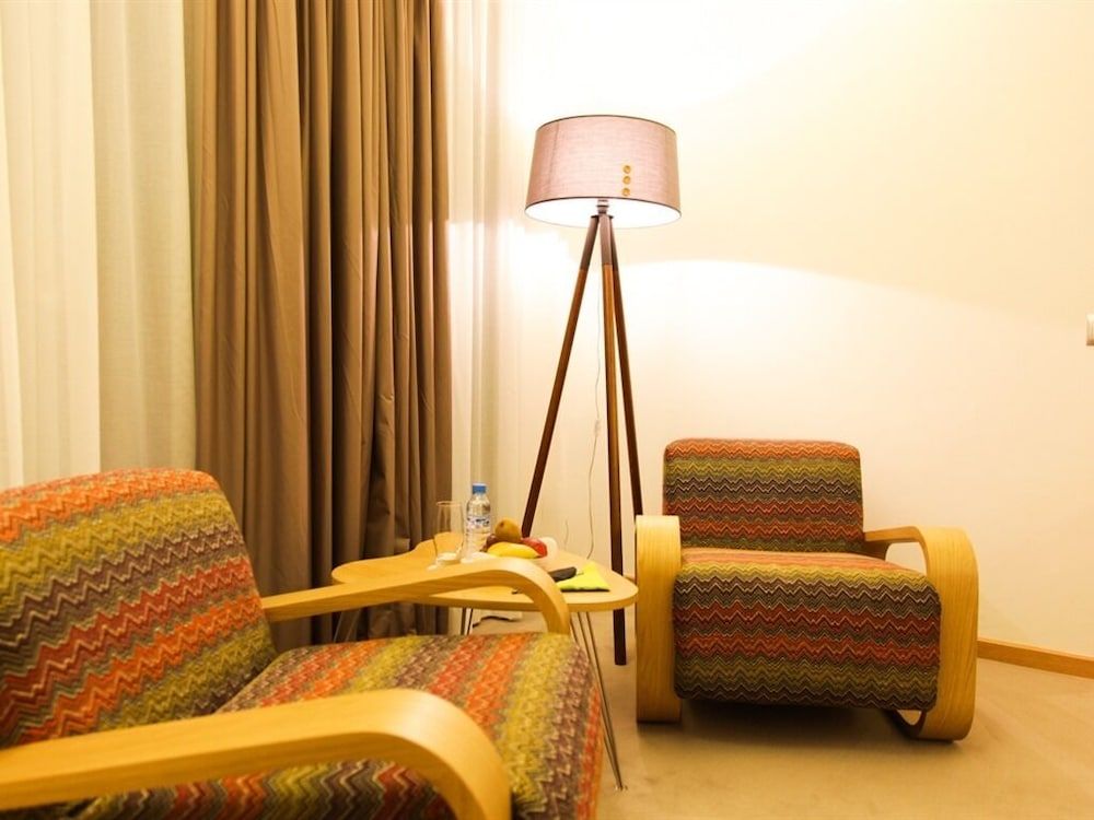 Smarts Hotel Superior Double Room, Private Bathroom 16