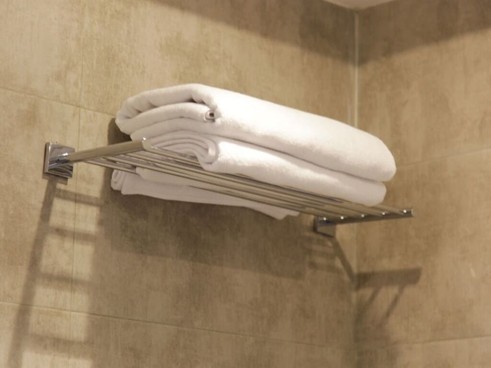 Smarts Hotel Standard Double Room, Private Bathroom 8