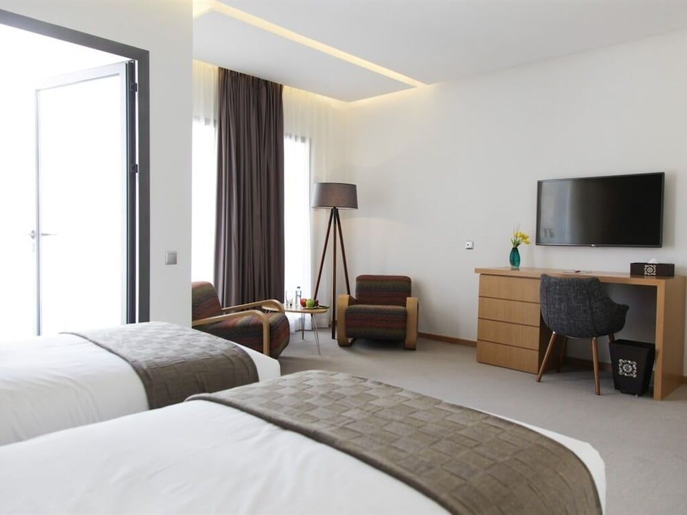 Smarts Hotel Superior Double Room, Private Bathroom 2