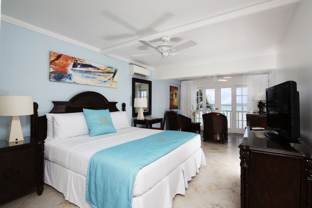 Superior Oceanfront