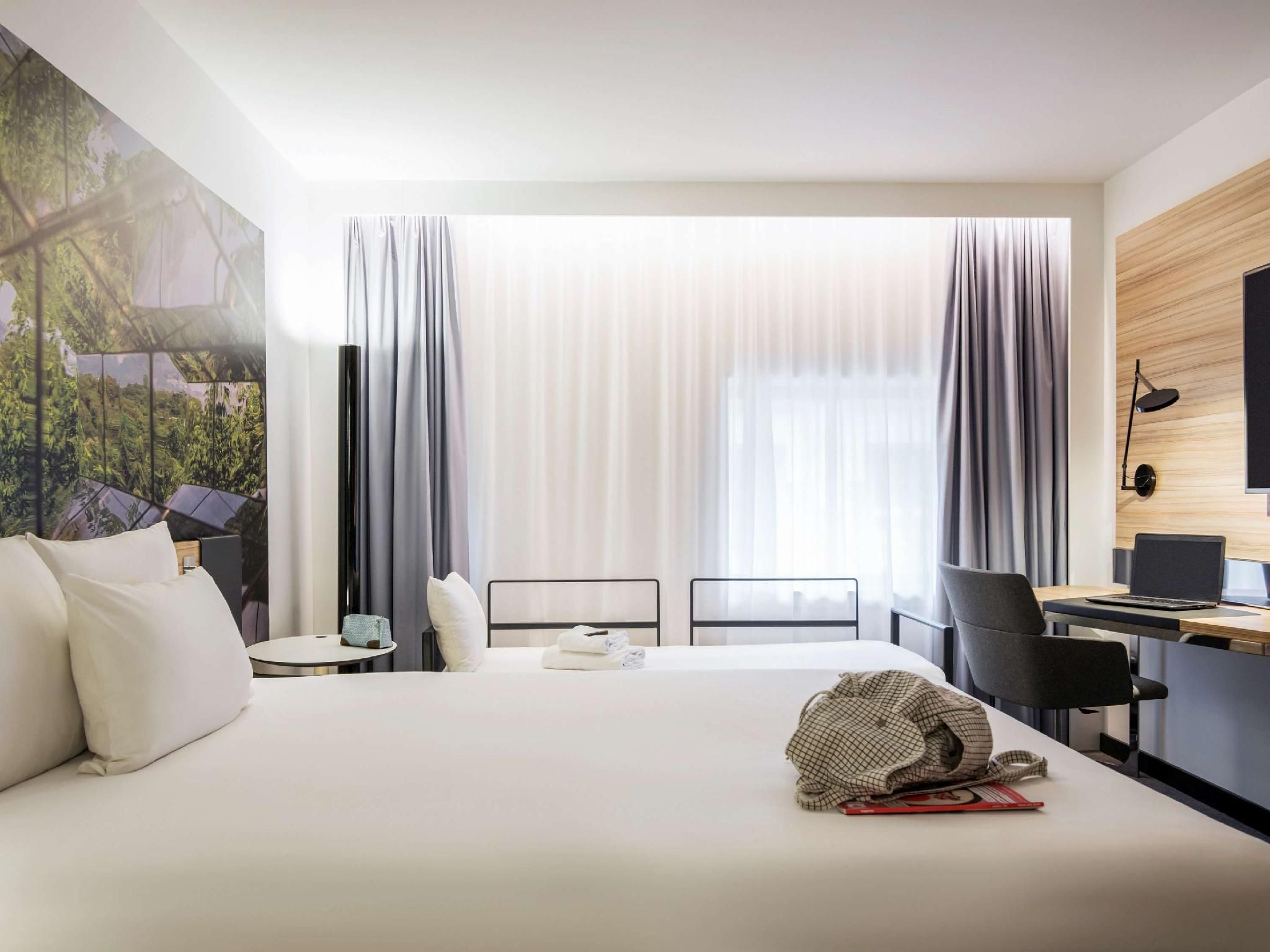 Superior Room with 1 Double Bed and Sofa