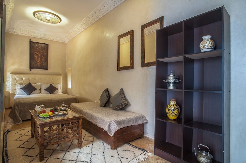 Riad Haraka Superior Double Room, 1 Double or 2 Twin Beds, Non Smoking, Private Bathroom 4