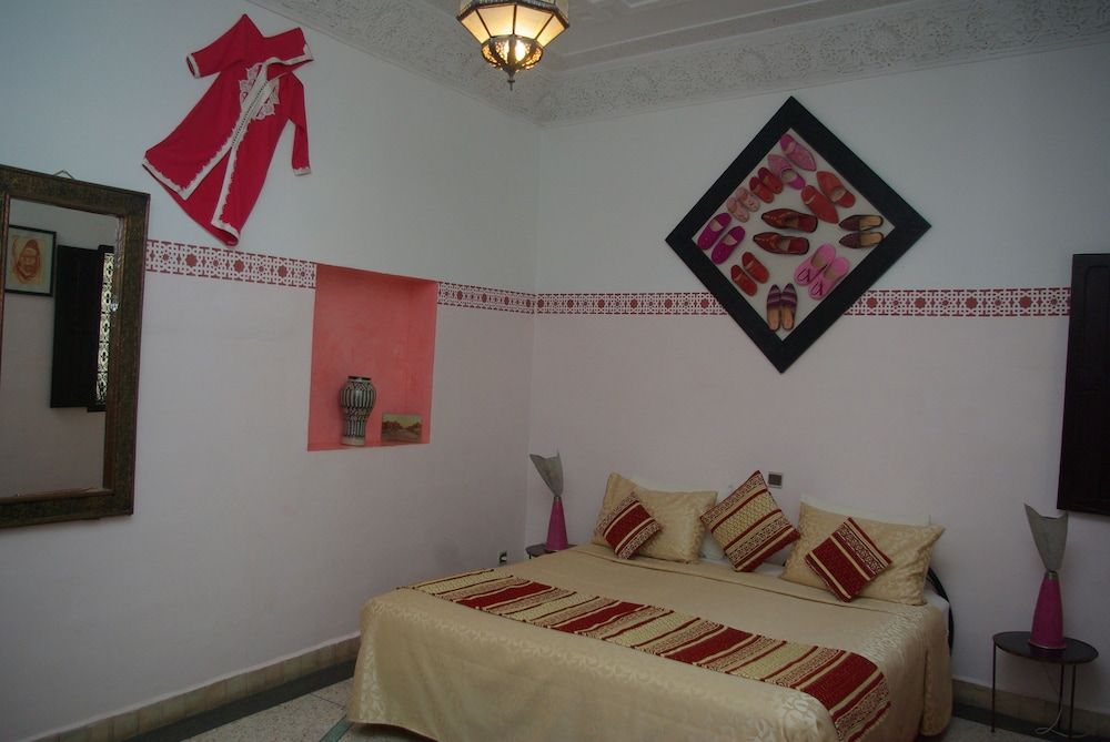 undefined Riad Abaca Badra