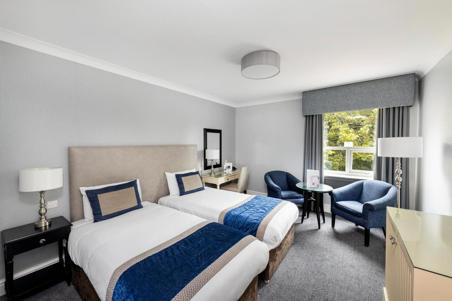 Classic Twin Room With 2 Single Beds