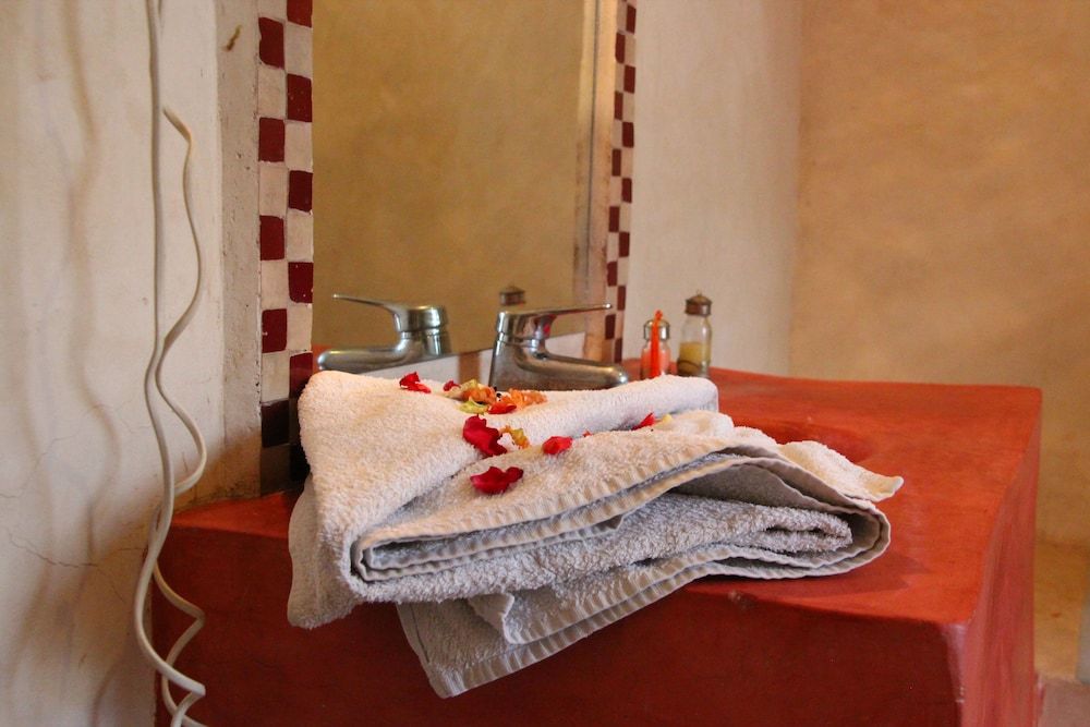 Riad Bibtia Triple Room, Private Bathroom 4