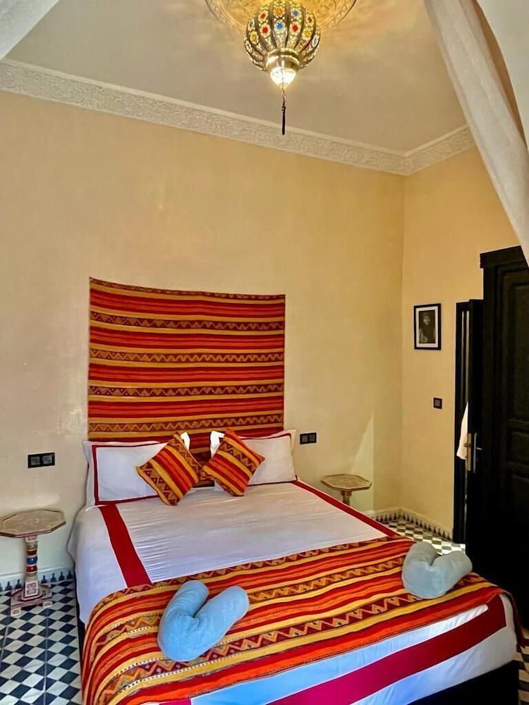 Riad Ta'achchaqa