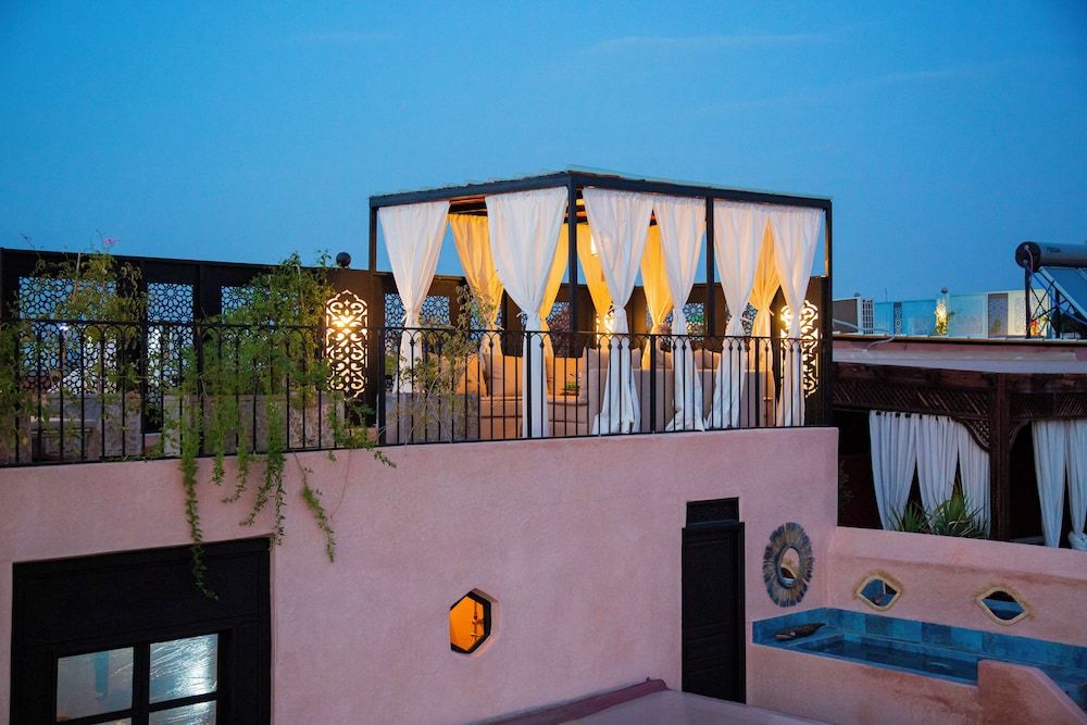 undefined Riad Ta'achchaqa 5