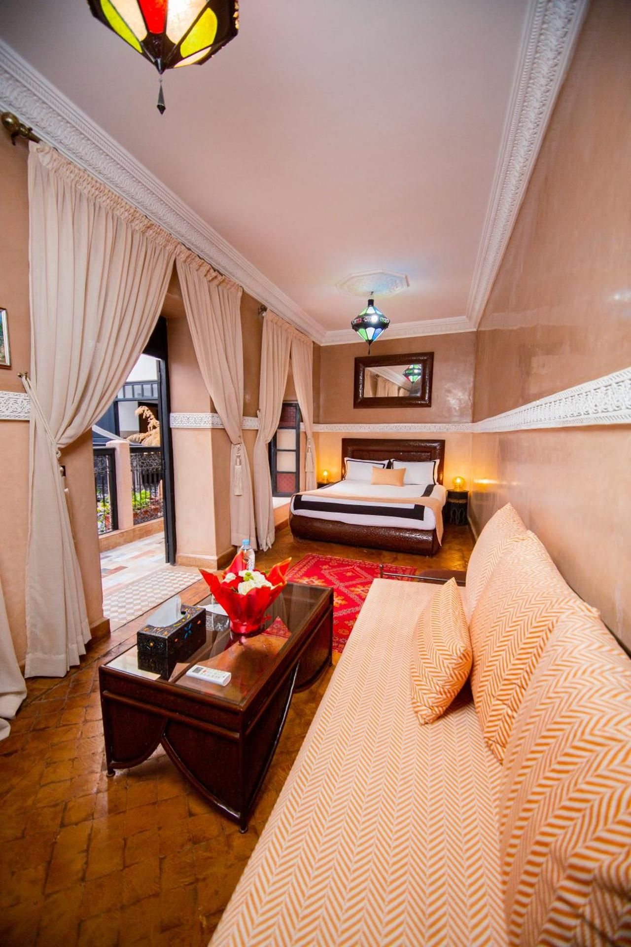 undefined Riad Ta'achchaqa 8