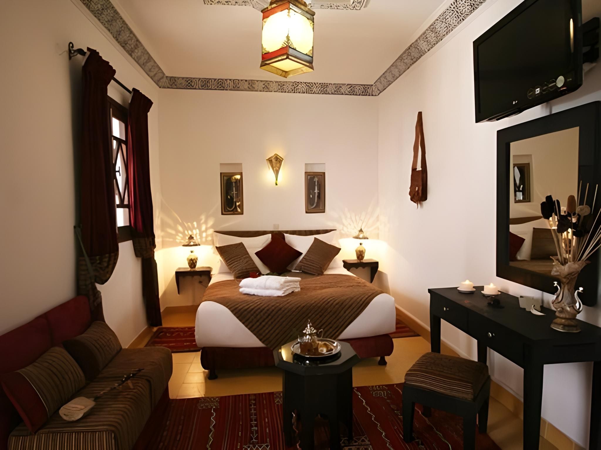 Senior Suite (3 adults)