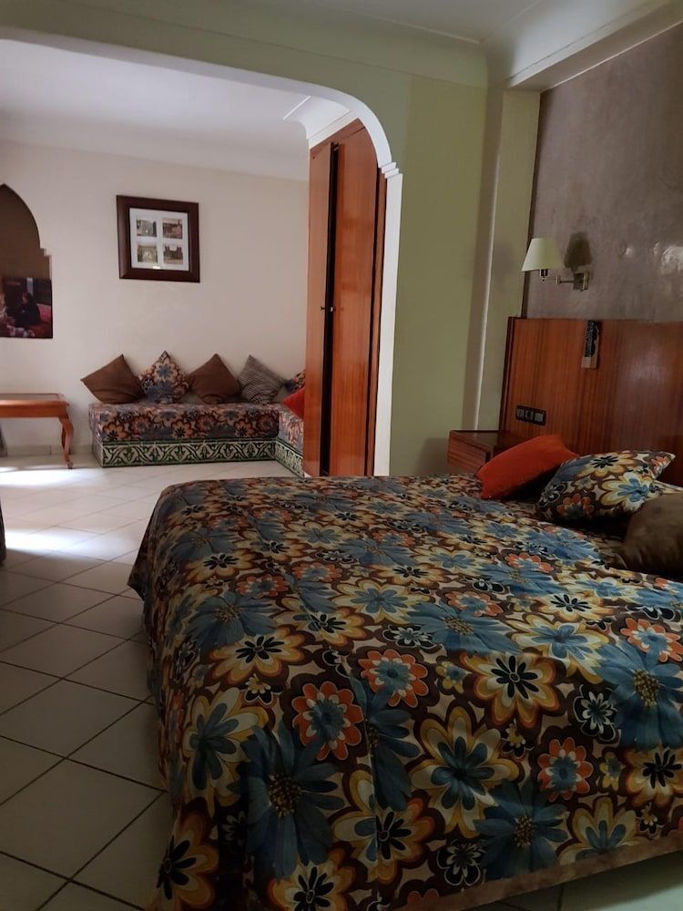 Hotel Ali Double or Twin Room 4