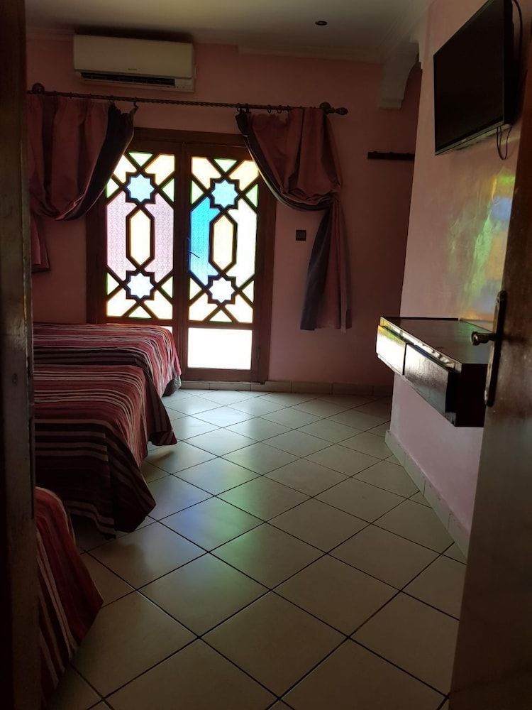 Hotel Ali Triple Room 13