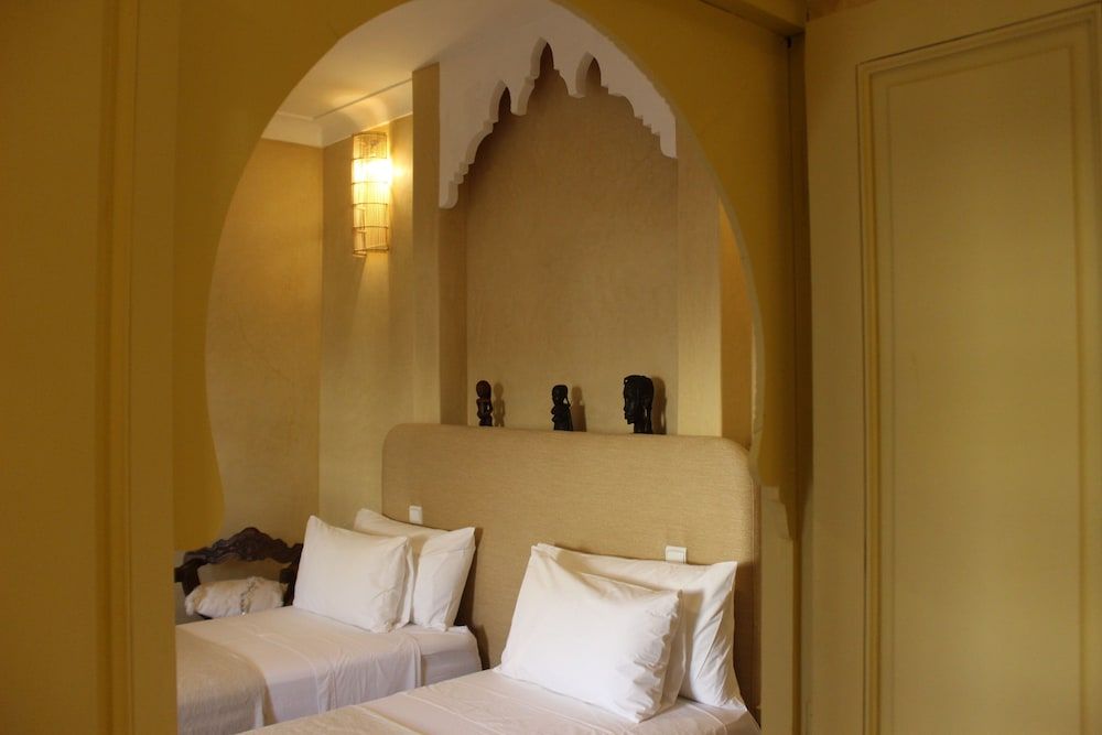 Riad Emberiza Sahari Double or Twin Room (Elizabeth Rose) 7