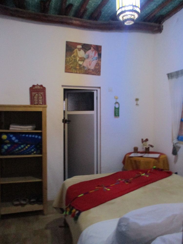 Basic Double Room, 1 Double Bed