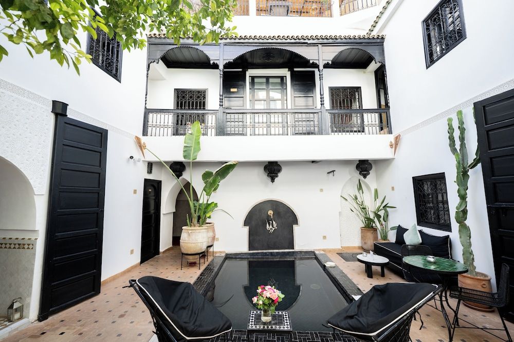 undefined Riad Ajmal 6