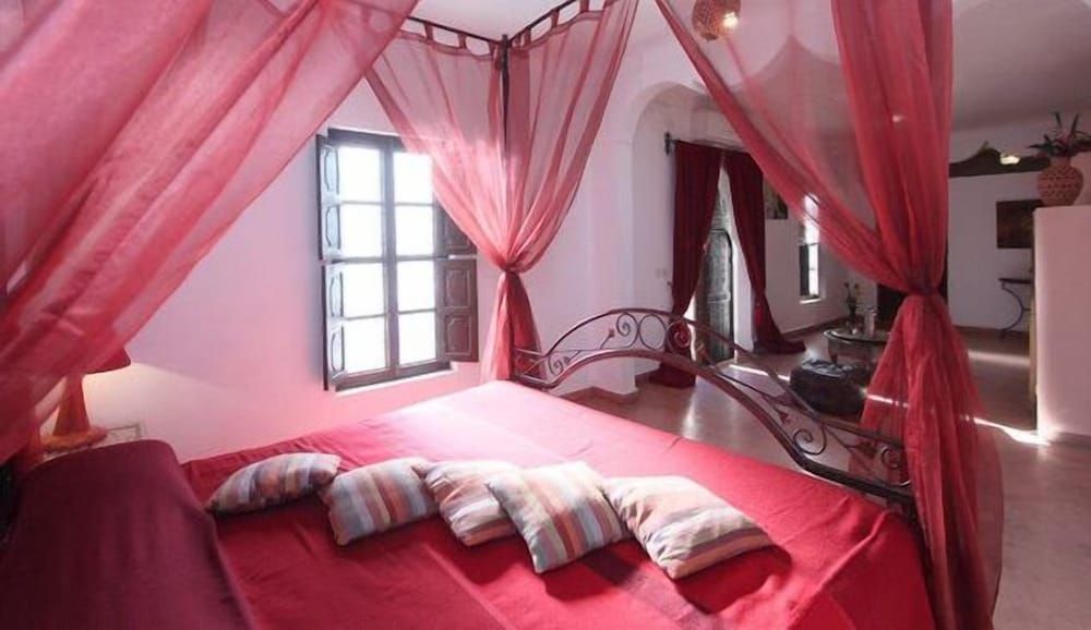 undefined Riad Sidi Ayoub 4