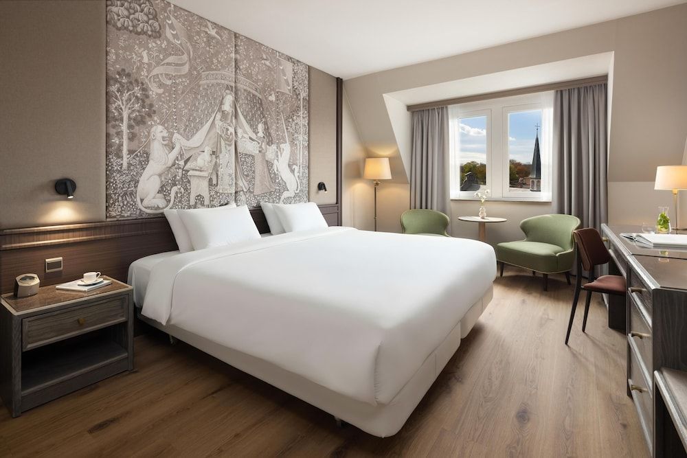 undefined NH Brugge Hotel