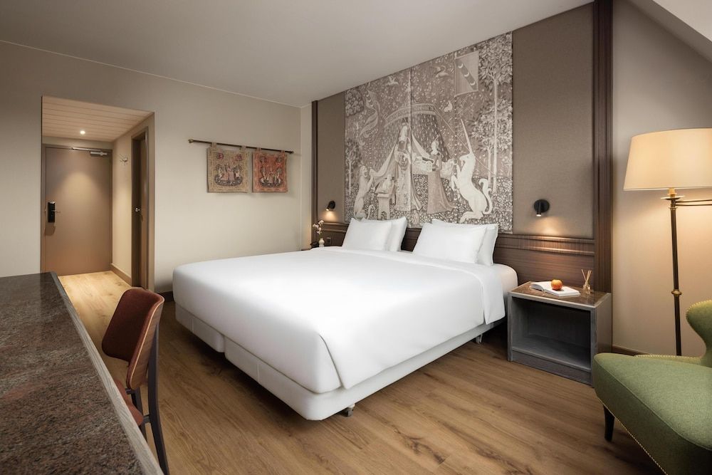 undefined NH Brugge Hotel 8