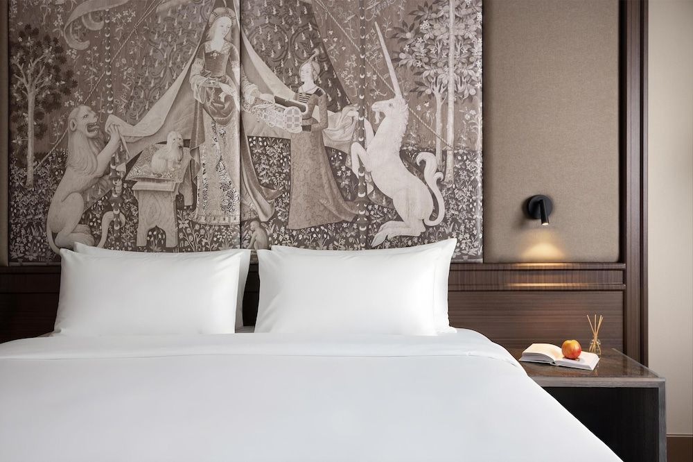 undefined NH Brugge Hotel 9