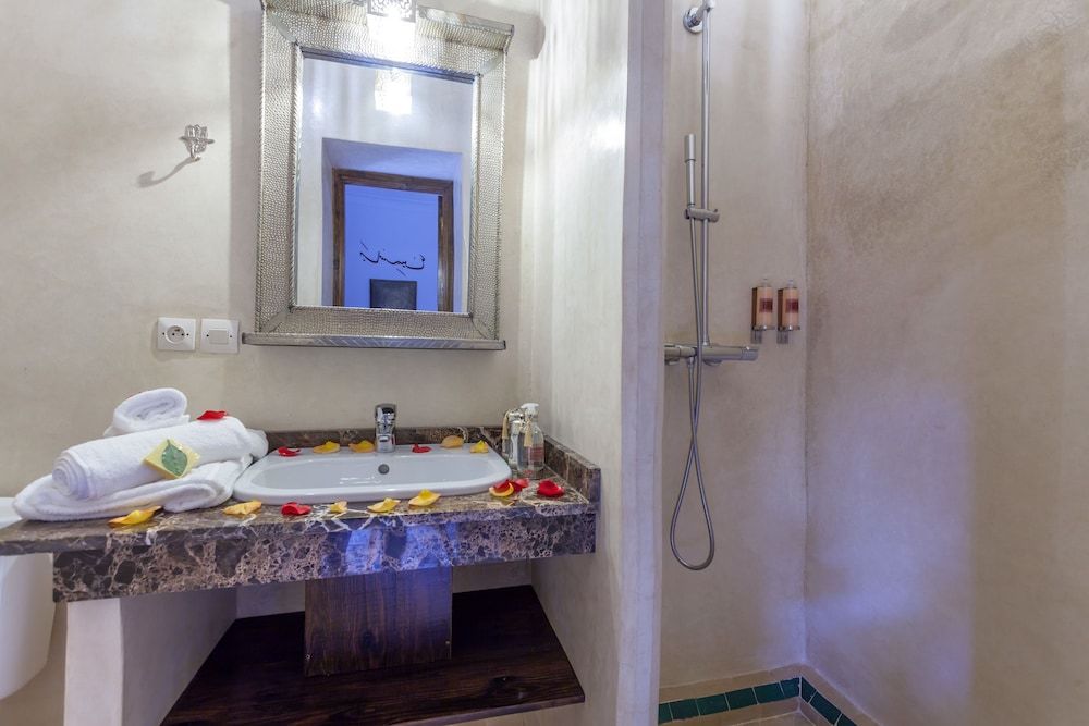 Riad Dar Yema Superior Suite, Private Bathroom (Yasmine) 4