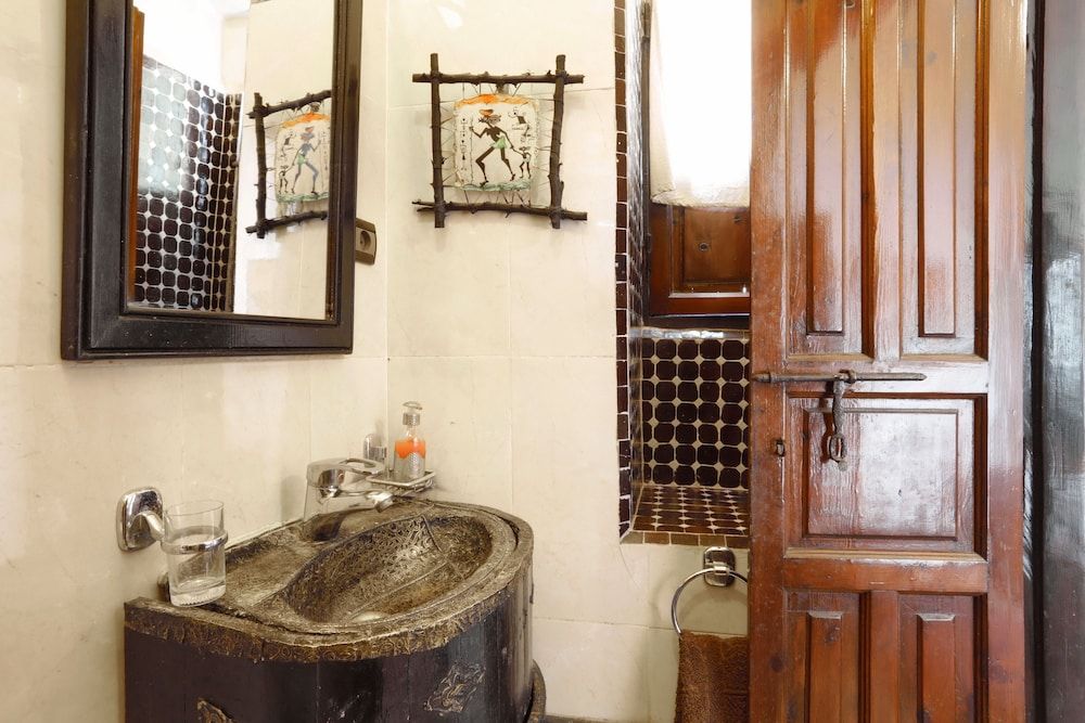 Riad Dar Najat Deluxe Double or Twin Room 7